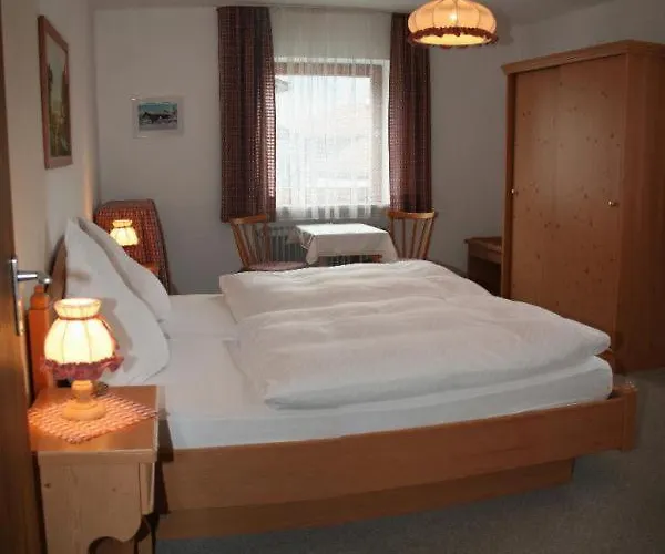 Haus Auzinger Apartment